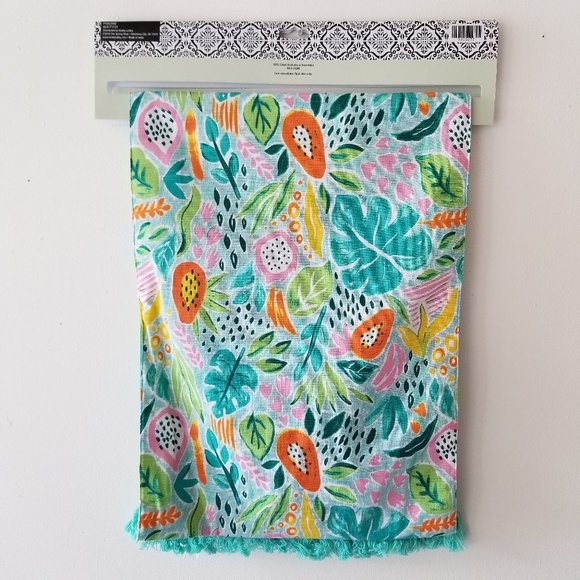 Tropical Table Runner - Picture 7 of 8